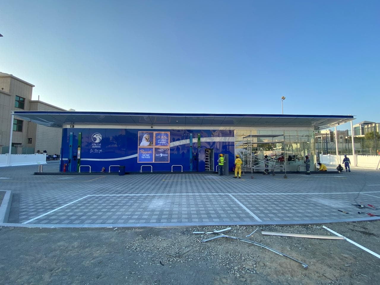 ADNOC station Abu Dhabi clad with ALUCOPANEL, photo 3