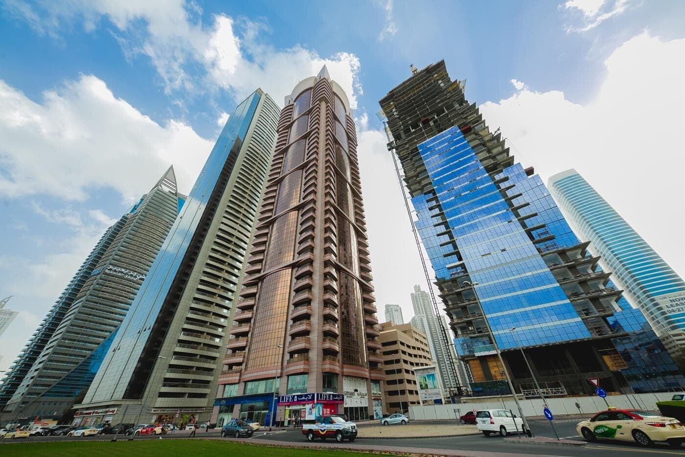 Al Batha Tower Business Bay clad with ALUCOPANEL, photo 8