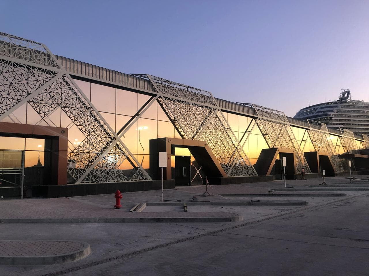 Abu Dhabi Cruise Ship Terminal 2, clad with ALUCOPANEL