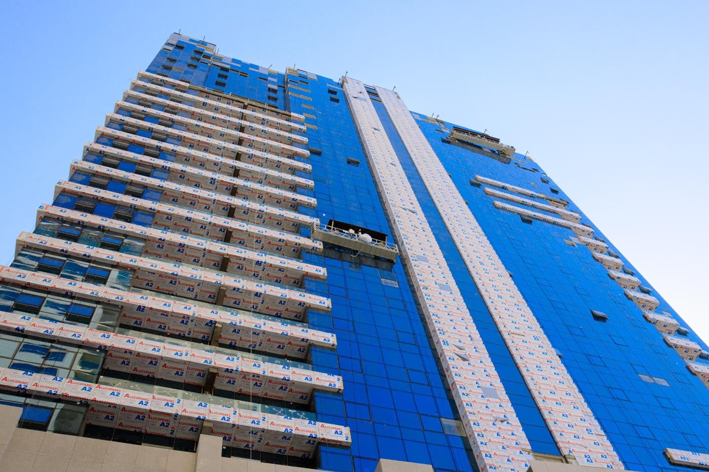 Eclipse Twin Tower commercial building in Abu Dhabi, ALUCOPANEL A2