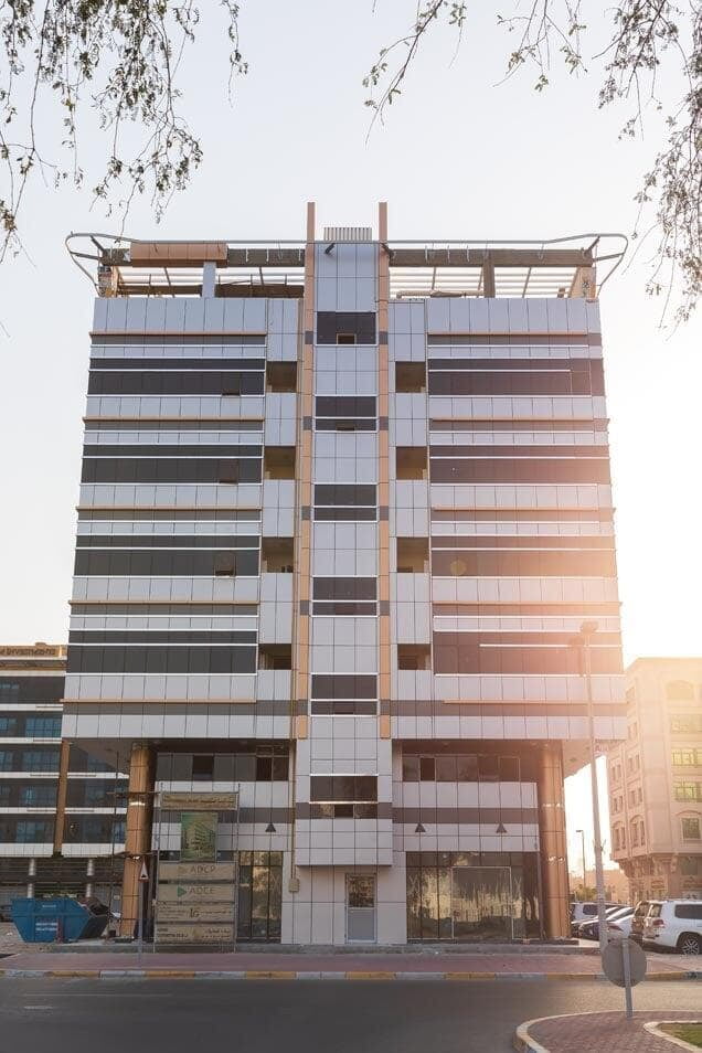 ALUCOPANEL aluminium composite panel on a four storey building, Abu Dhabi