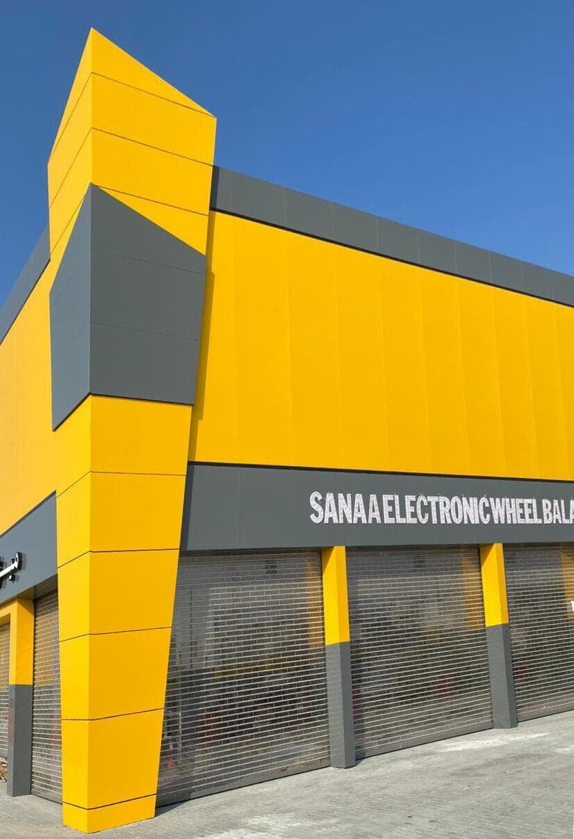 GITI Shop Musaffah clad with ALUCOPANEL FR, photo 3