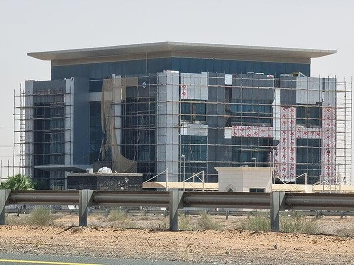 Sheikh Zayed Housing Committee Building Ras Al Khaimah clad with ALUCOPANEL FR, photo 2