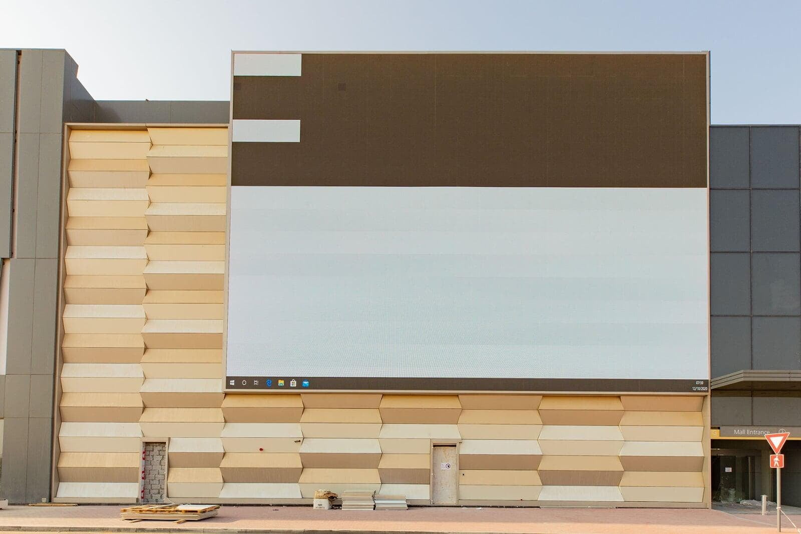 Union Coop Hypermarket Al Warqa clad with ALUCOPANEL A2, photo 14