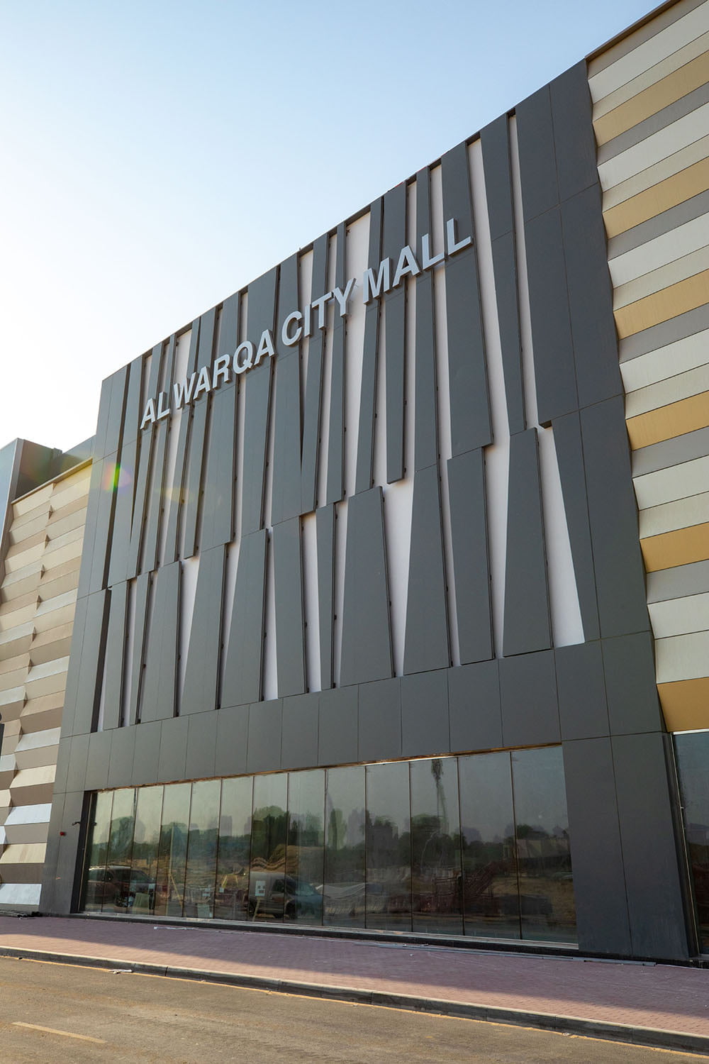 Union Coop Hypermarket Al Warqa clad with ALUCOPANEL A2, photo 6