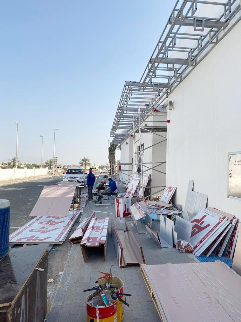 Al Ain Cycle Track clad with ALUCOPANEL FR Walnut Wood, photo 10