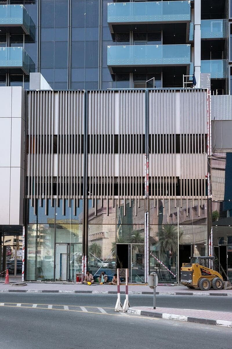 Bu Haleeba Building Oud Metha clad with ALUCOPANEL A2, photo 9