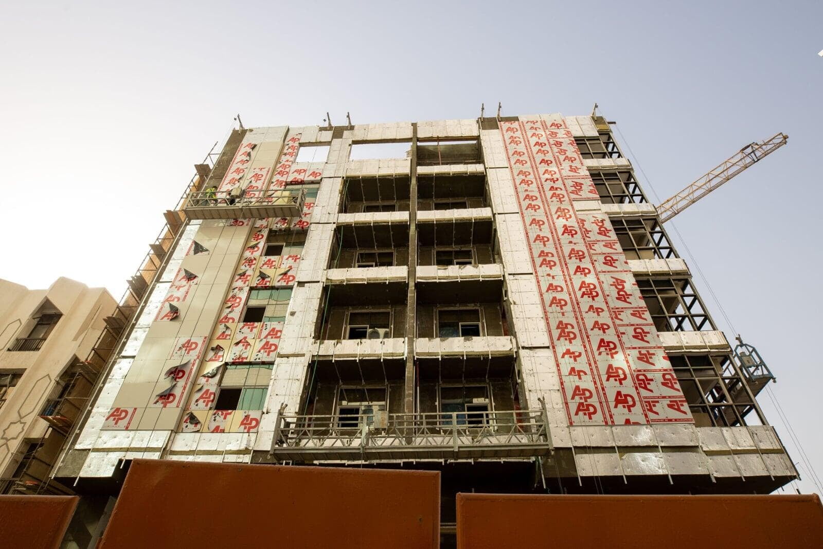 Commercial Building No. 3 Abu Dhabi Island under construction, ALUCOPANEL A2 system, photo 4