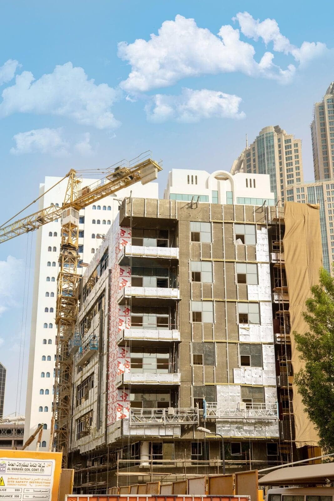 Commercial Building No. 3 Abu Dhabi Island under construction, ALUCOPANEL A2 system, photo 2