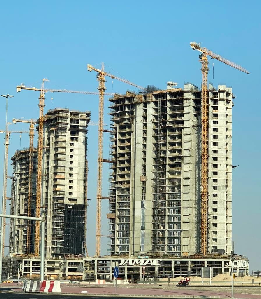 Damac Carson towers in Dubai with ALUCOPANEL facade