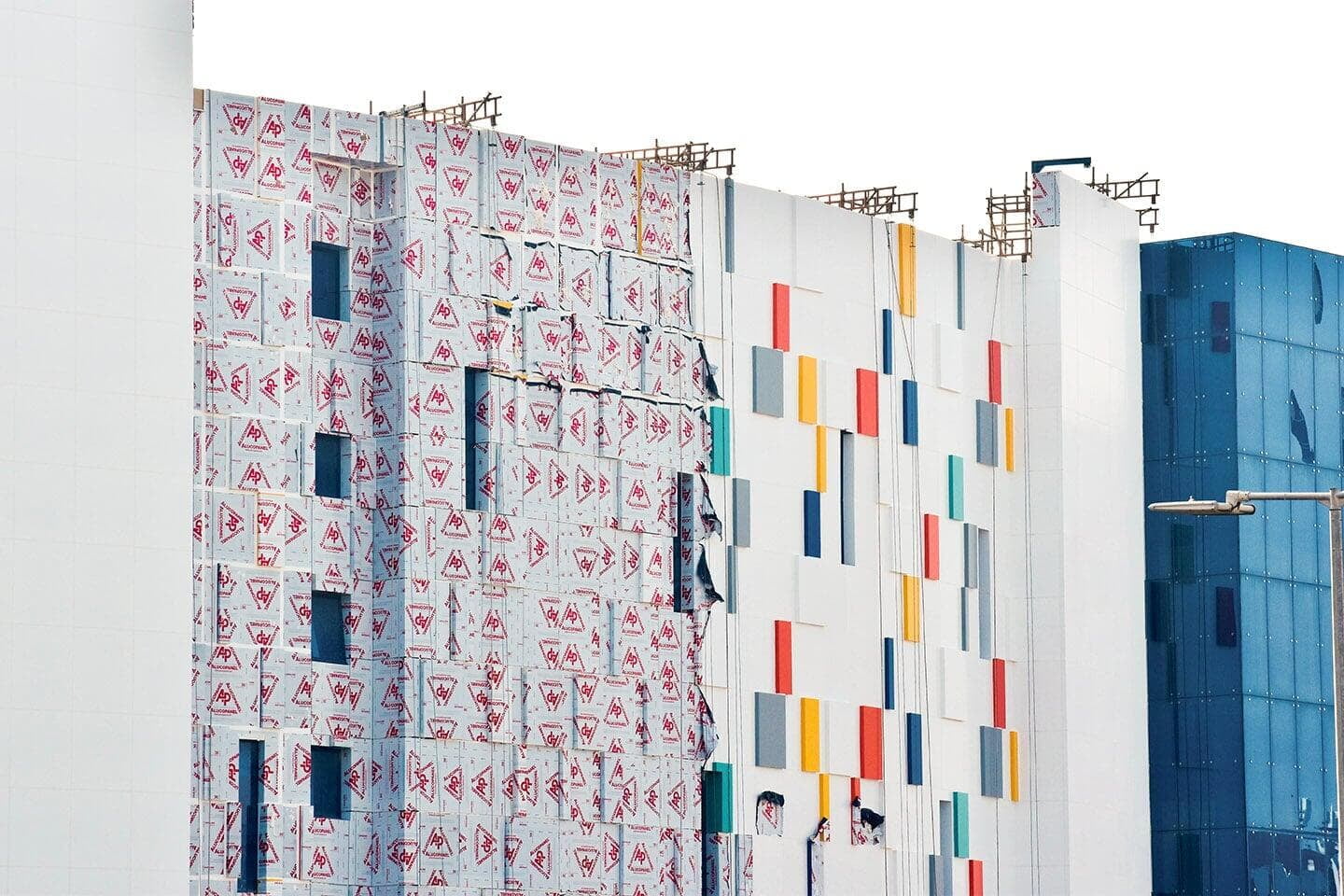 Day To Day Shopping Complex Ajman clad with ALUCOPANEL A2, photo 10