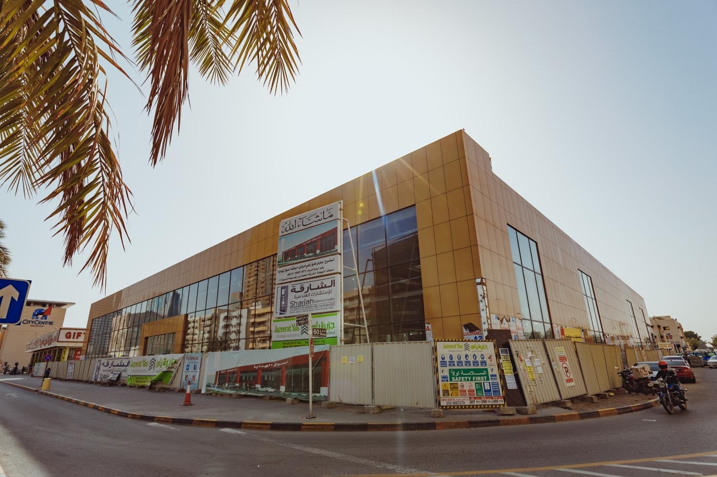 Gift Market in Sharjah with ALUCOPANEL cladding