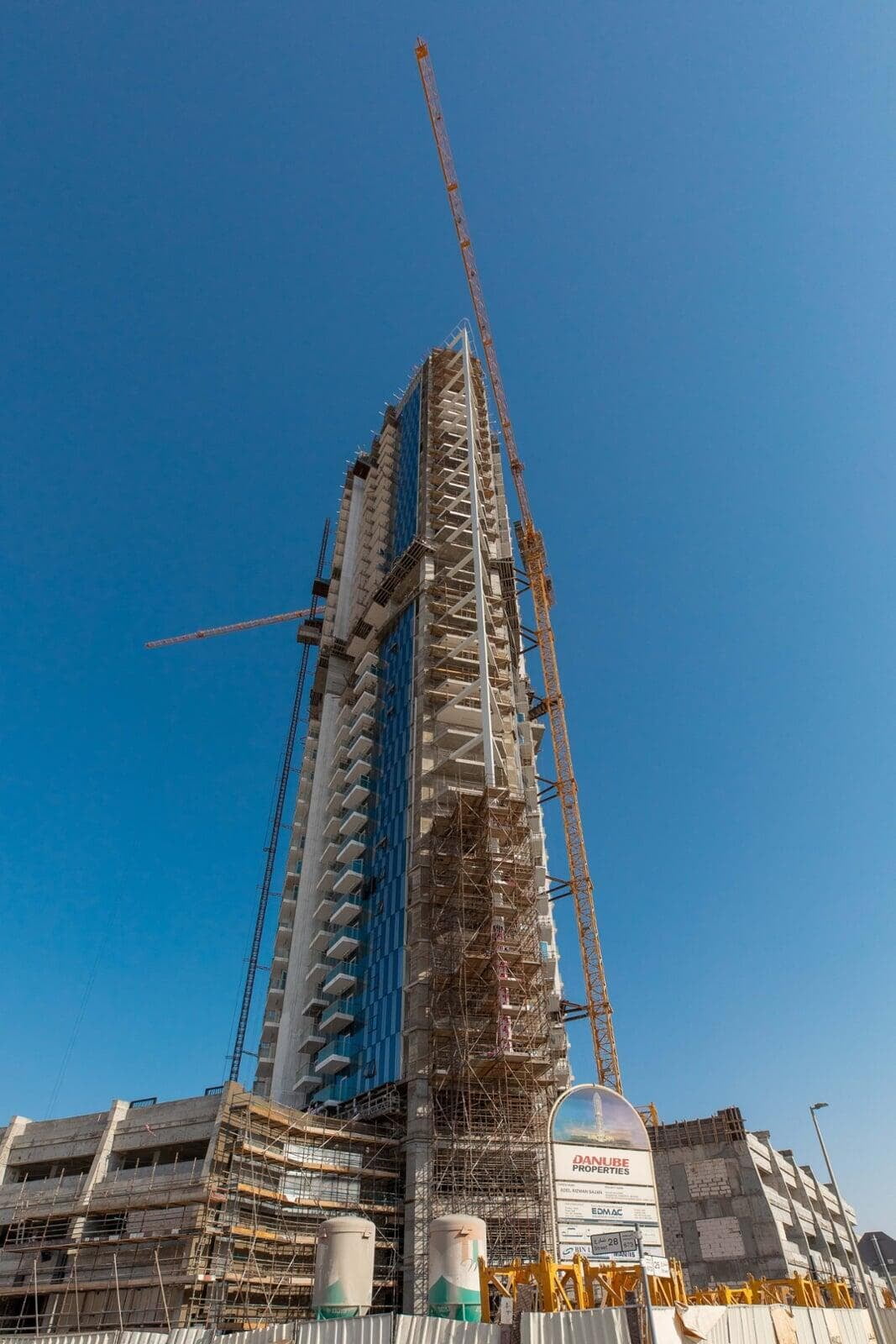 Miraclz tower Al Barsha South clad with ALUCOPANEL A2, photo 10