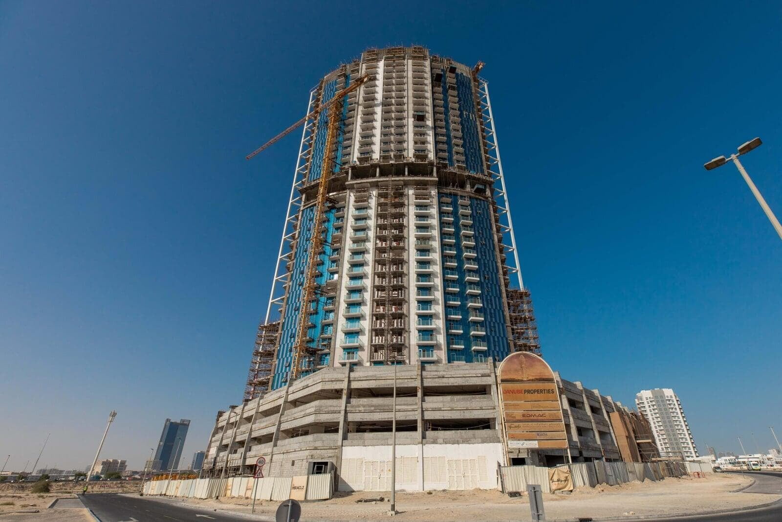 Miraclz tower Al Barsha South clad with ALUCOPANEL A2, photo 6