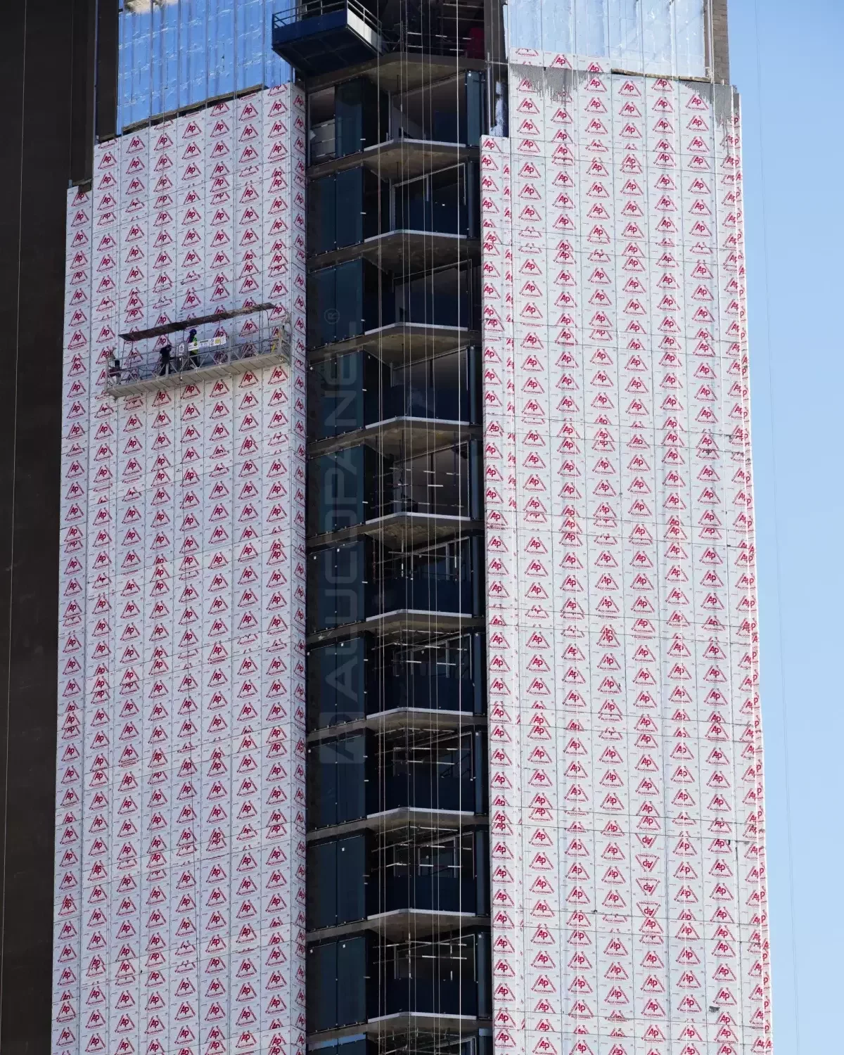 Nautica One Dubai Maritime City clad with ALUCOPANEL A2, photo 3