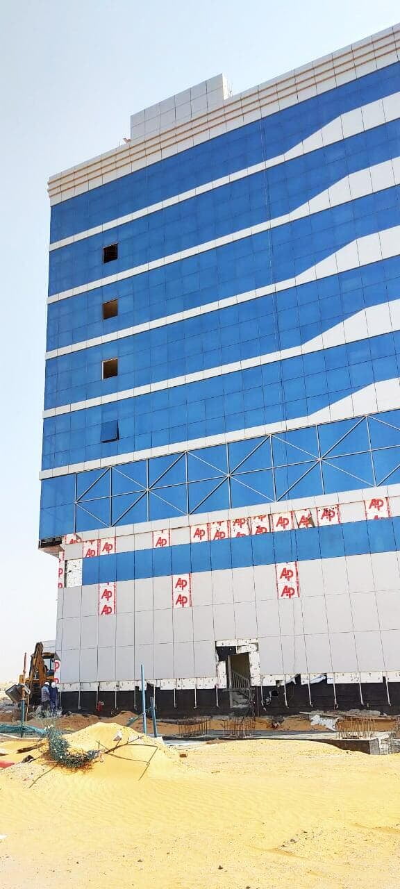 Contemporary office building facade, ALUCOPANEL A2