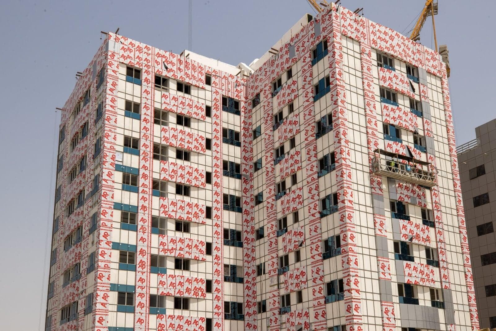 Residential building Khalifa City clad with ALUCOPANEL A2, photo 2